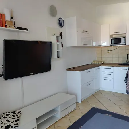 Apartment Selena1 Vir